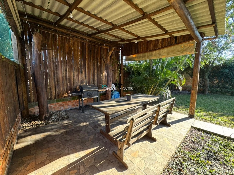 CASA A 300 METROS DA PRAIA: 22ª foto da galeria de imagens do imóvel