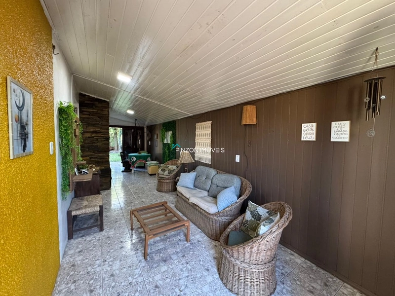 CASA A 300 METROS DA PRAIA: 13ª foto da galeria de imagens do imóvel