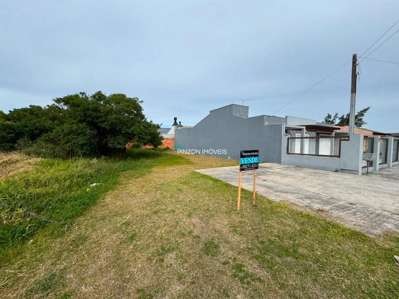 TERRENO NA PRAIA DE ATLÂNTIDA SUL: 3ª foto da galeria de imagens do imóvel