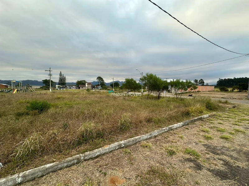 EXCELENTE TERRENO DE ESQUINA NO PALMITAL: 4ª foto da galeria de imagens do imóvel