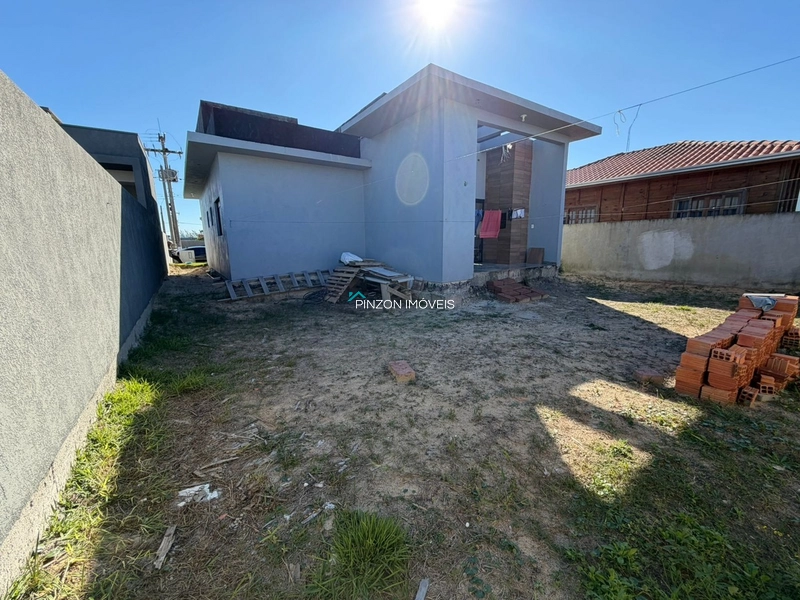 Casa nova localizada em região de moradores: 4ª foto da galeria de imagens do imóvel