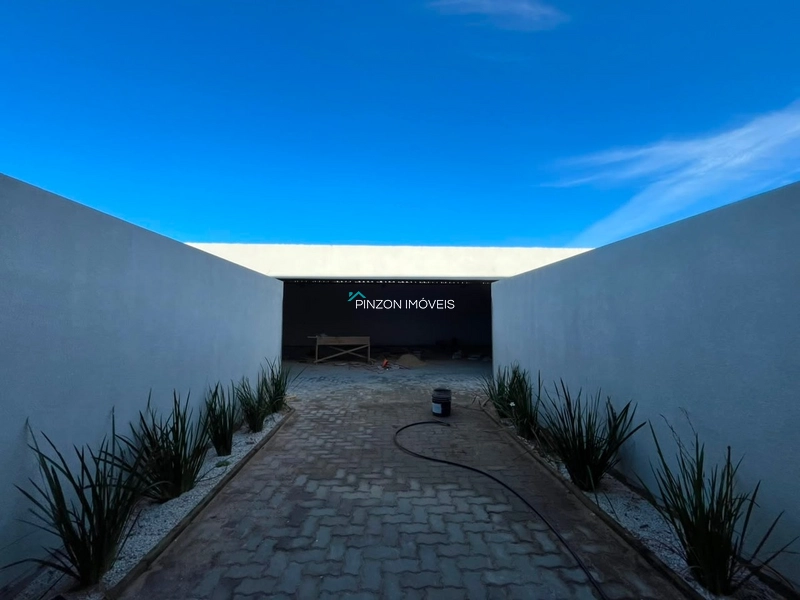 SOBRADO COM PISCINA.: 10ª foto da galeria de imagens do imóvel
