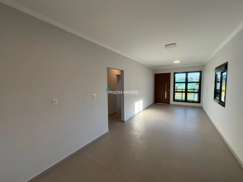 CASA NOVA A 400m DO MAR.: 6ª foto da galeria de imagens do imóvel