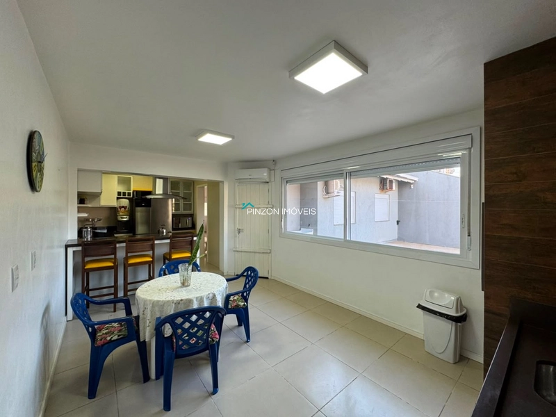 CASA A 50 METROS DA PRAIA: 15ª foto da galeria de imagens do imóvel