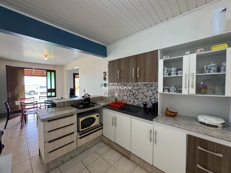 CASA COM VISTA PARA O MAR: 16ª foto da galeria de imagens do imóvel