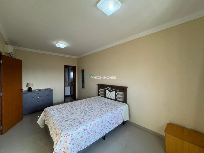 Sobrado a 200m da praia.: 17ª foto da galeria de imagens do imóvel