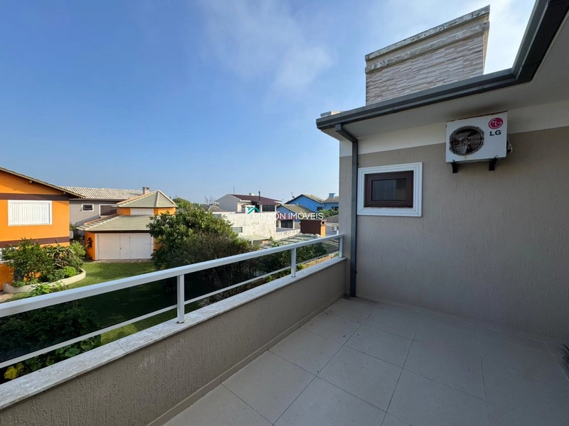 Sobrado a 200m da praia.: 12ª foto da galeria de imagens do imóvel