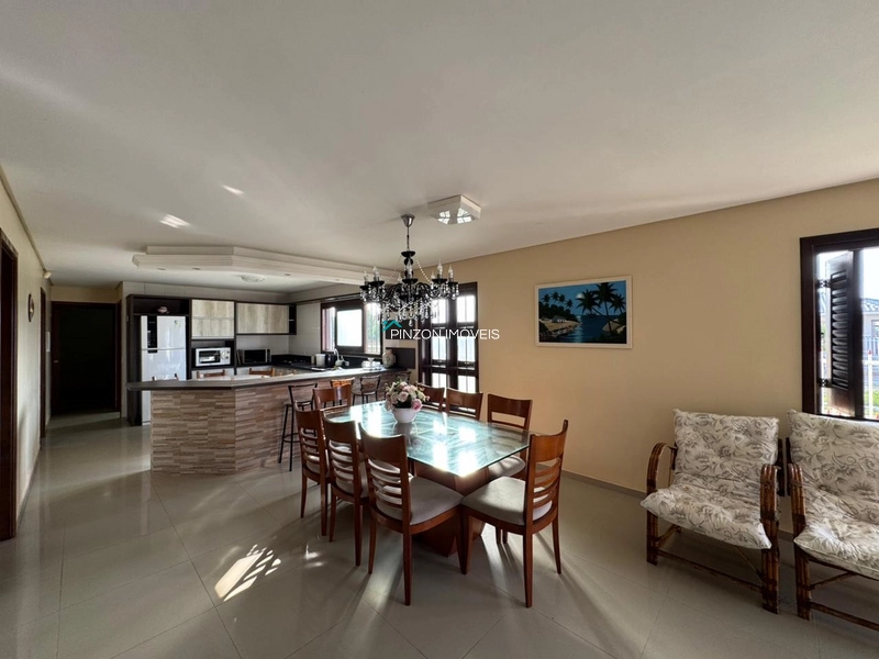 Sobrado a 200m da praia.: 29ª foto da galeria de imagens do imóvel