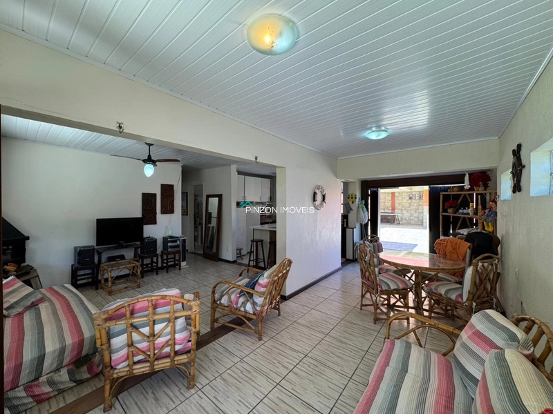 Propriedade a 150m da praia.: 11ª foto da galeria de imagens do imóvel