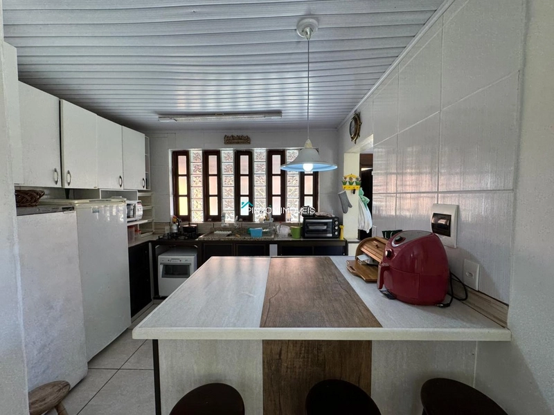 Propriedade a 150m da praia.: 7ª foto da galeria de imagens do imóvel