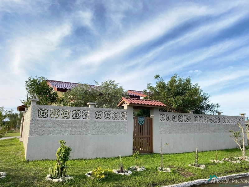 Casa na Av. Brasil em Mariápolis: 1ª foto da galeria de imagens do imóvel