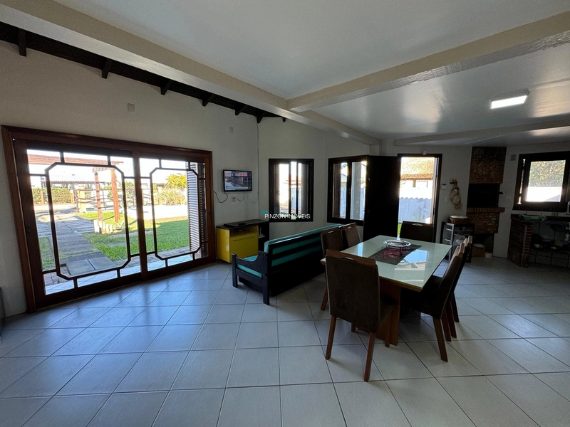 Propriedade com 02 dormitorios a 350m da praia.: 11ª foto da galeria de imagens do imóvel