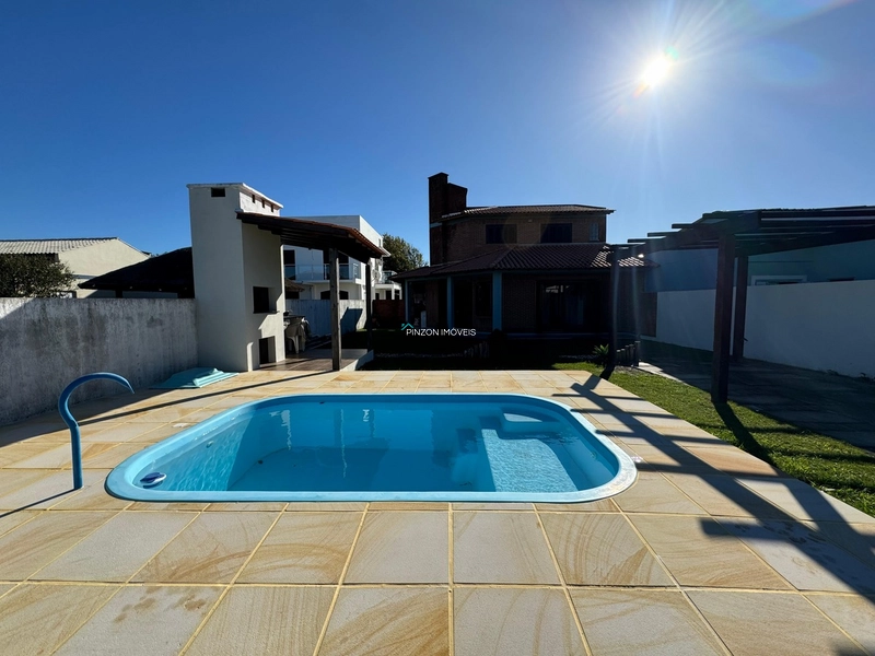 Propriedade com 02 dormitorios a 350m da praia.: 5ª foto da galeria de imagens do imóvel