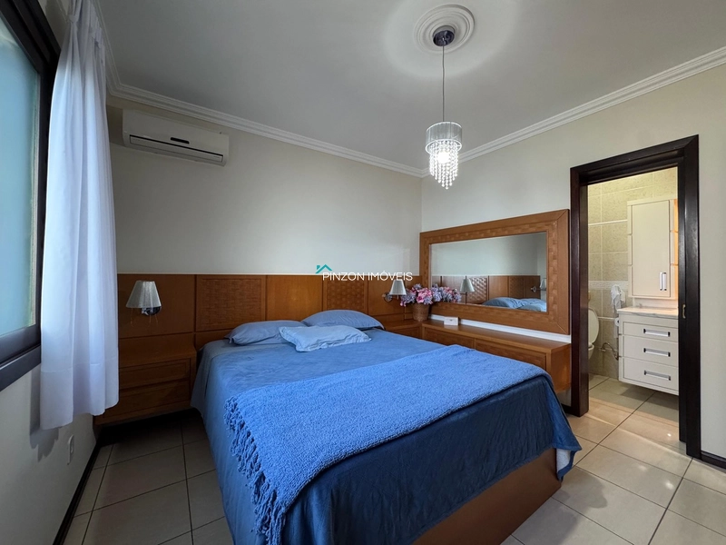 PROPRIEDADE COM 2 TERRENOS A UMA QUADRA DO MAR: 15ª foto da galeria de imagens do imóvel
