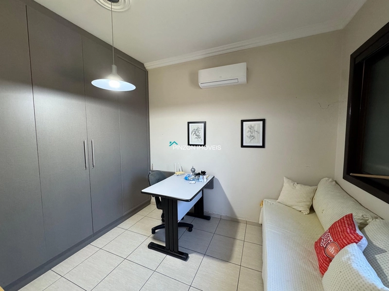 PROPRIEDADE COM 2 TERRENOS A UMA QUADRA DO MAR: 45ª foto da galeria de imagens do imóvel