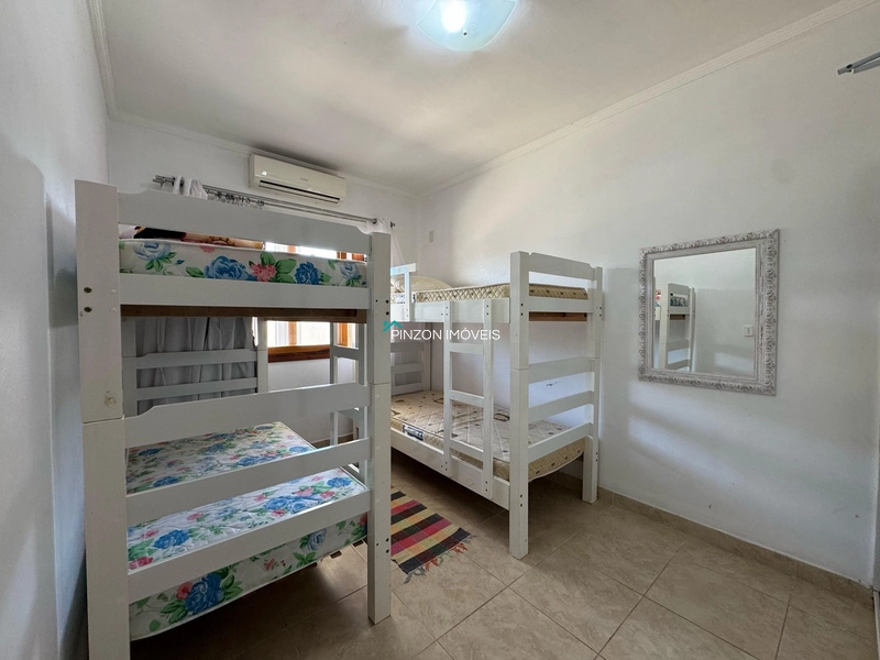 CASA A 150 METROS DA PRAIA: 19ª foto da galeria de imagens do imóvel