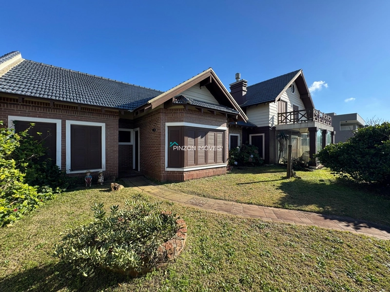 CASA COM 4 TERRENOS NA BEIRA MAR: 1ª foto da galeria de imagens do imóvel
