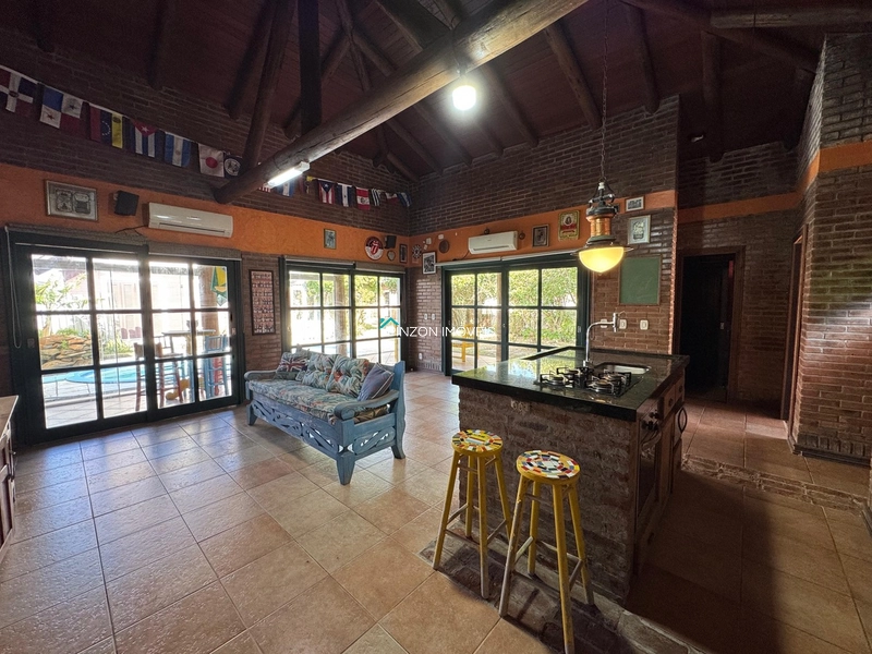 CASA COM 4 TERRENOS NA BEIRA MAR: 16ª foto da galeria de imagens do imóvel