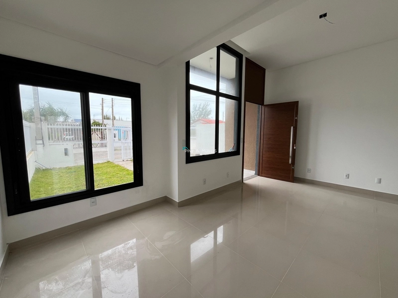 CASA A 450 METROS DA PRAIA.: 3ª foto da galeria de imagens do imóvel