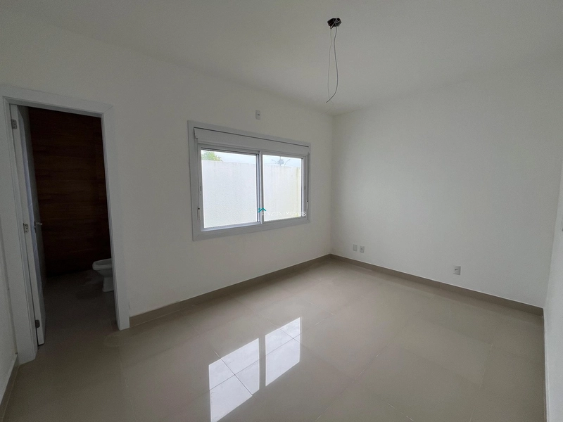 CASA A 450 METROS DA PRAIA.: 14ª foto da galeria de imagens do imóvel
