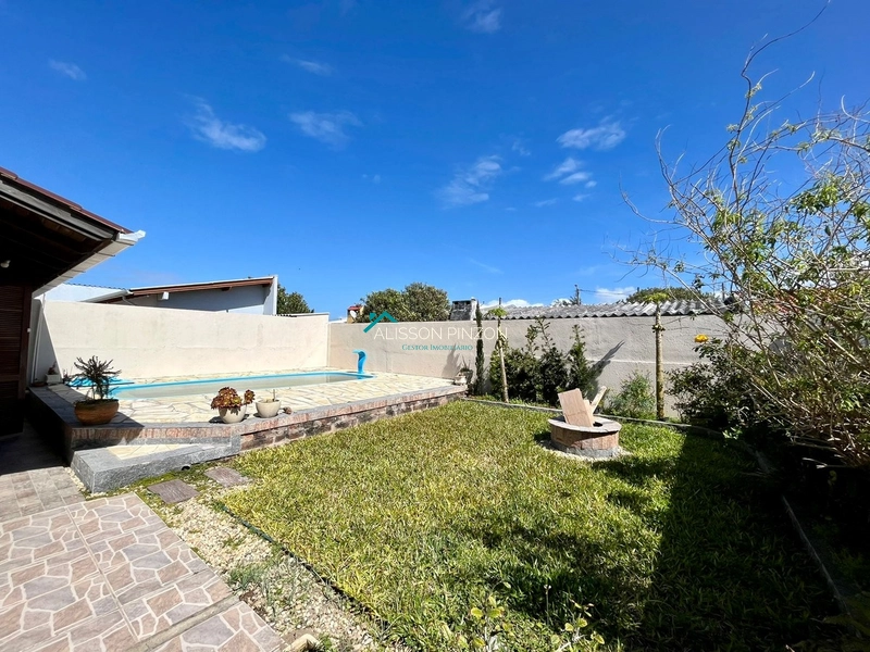 CASA COM PISCINA: 13ª foto da galeria de imagens do imóvel