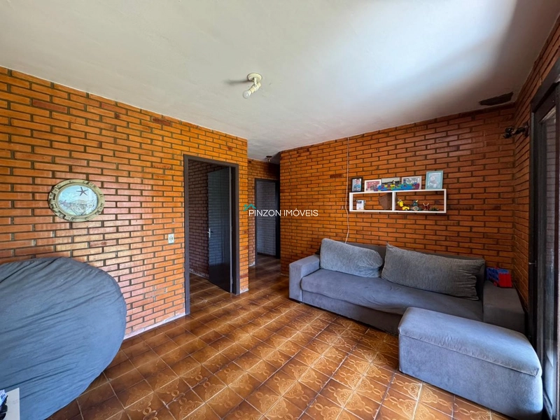 CASA A 350M DA PRAIA EM ATLÂNTIDA SUL: 6ª foto da galeria de imagens do imóvel