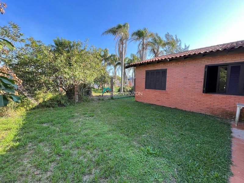 CASA A 350M DA PRAIA EM ATLÂNTIDA SUL: 20ª foto da galeria de imagens do imóvel