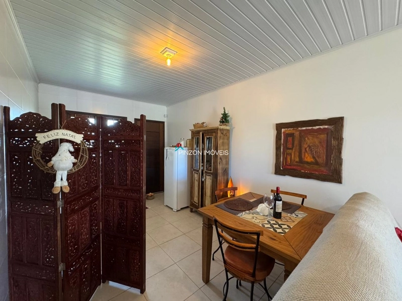 CASA GEMINADA EM ATLÂNTIDA SUL: 15ª foto da galeria de imagens do imóvel