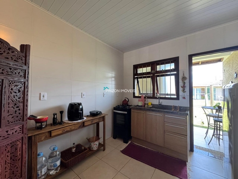 CASA GEMINADA EM ATLÂNTIDA SUL: 17ª foto da galeria de imagens do imóvel