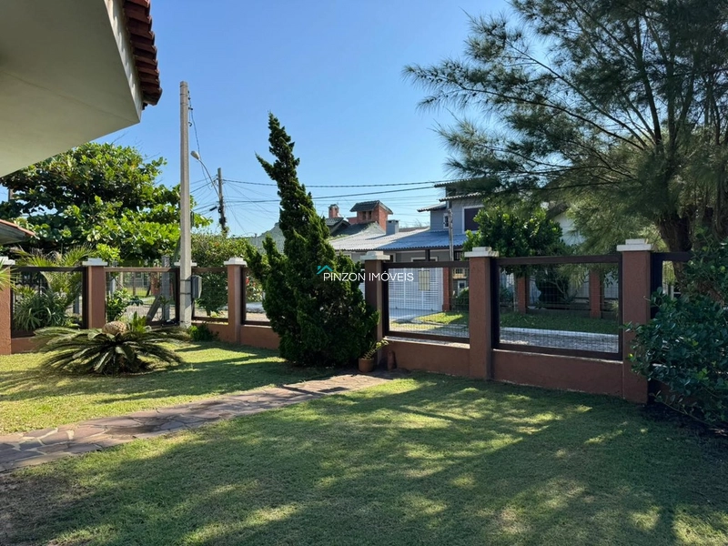 CASA A 100M DA PRAIA: 4ª foto da galeria de imagens do imóvel