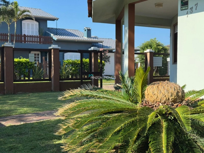 CASA A 100M DA PRAIA: 3ª foto da galeria de imagens do imóvel