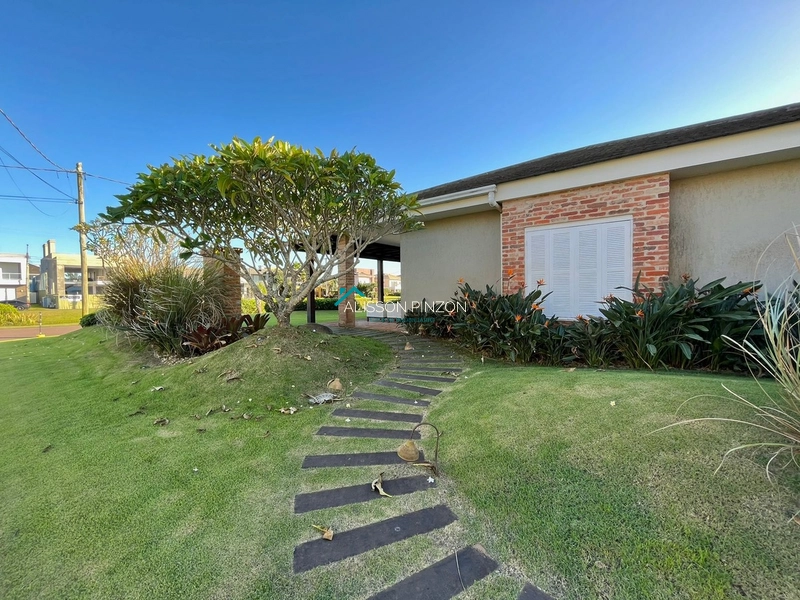 Casa de luxo em condomínio beira mar Atlântico Villas Club.: 33ª foto da galeria de imagens do imóvel