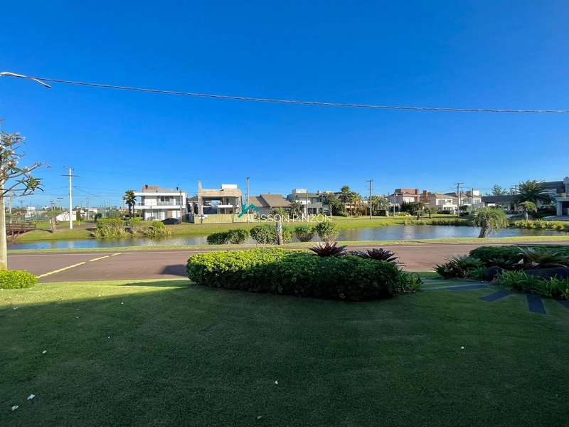 Casa de luxo em condomínio beira mar Atlântico Villas Club.: 32ª foto da galeria de imagens do imóvel