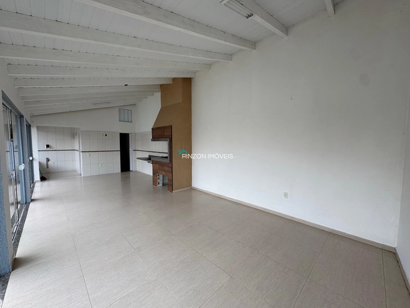 CASA COM PISCINA EM XANGRI-LÁ: 23ª foto da galeria de imagens do imóvel