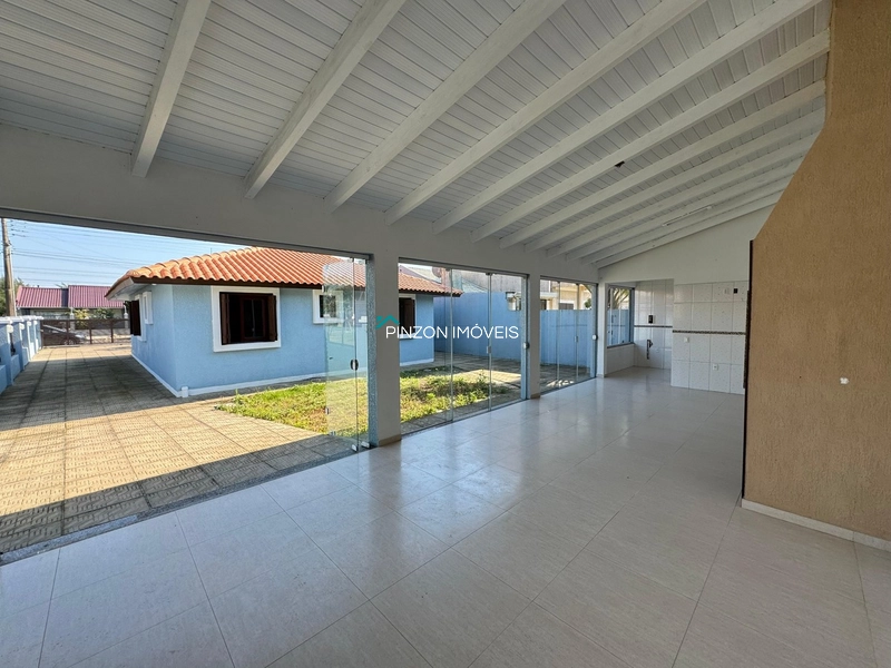 CASA COM PISCINA EM XANGRI-LÁ: 27ª foto da galeria de imagens do imóvel