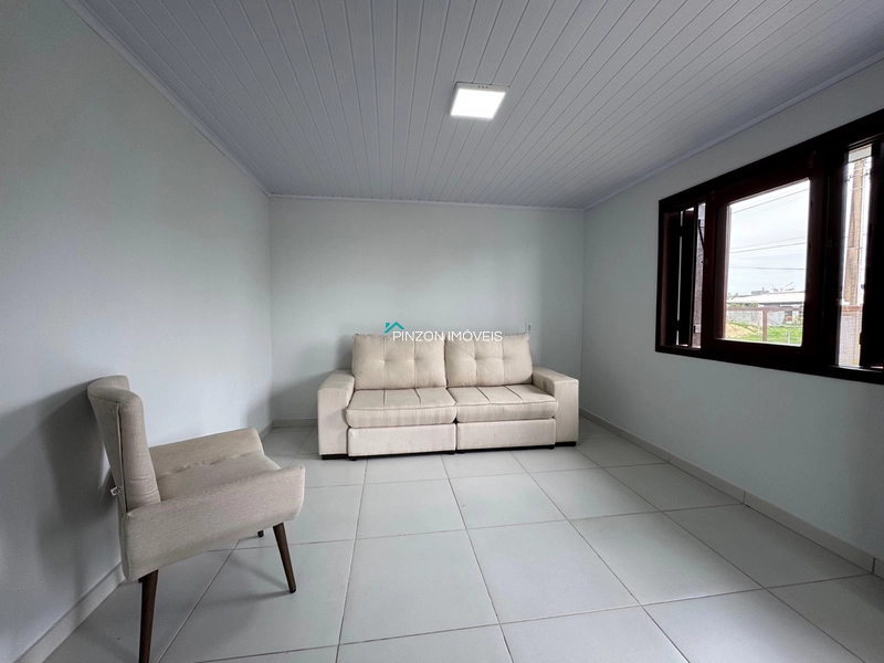 CASA COM PISCINA EM XANGRI-LÁ: 17ª foto da galeria de imagens do imóvel