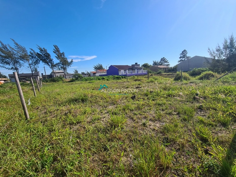 Terreno em Atlântida Sul.: 3ª foto da galeria de imagens do imóvel