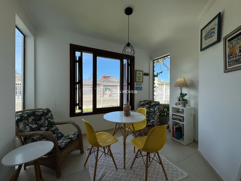 CASA COM PISCINA PRÓXIMA DA PRAIA: 5ª foto da galeria de imagens do imóvel