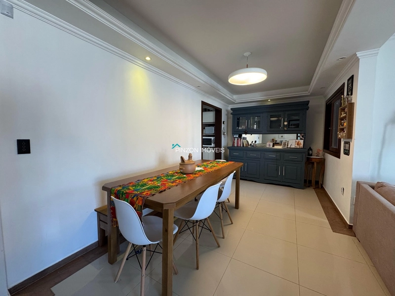 CASA COM PISCINA PRÓXIMA DA PRAIA: 8ª foto da galeria de imagens do imóvel