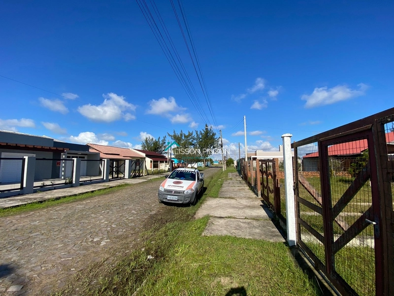 Terreno aterrado em região de moradores.: 4ª foto da galeria de imagens do imóvel