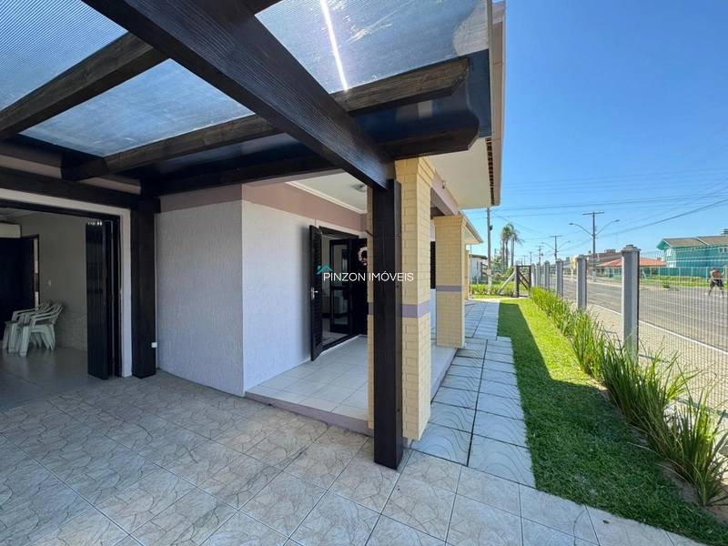 Casa a 350m da praia.: 5ª foto da galeria de imagens do imóvel