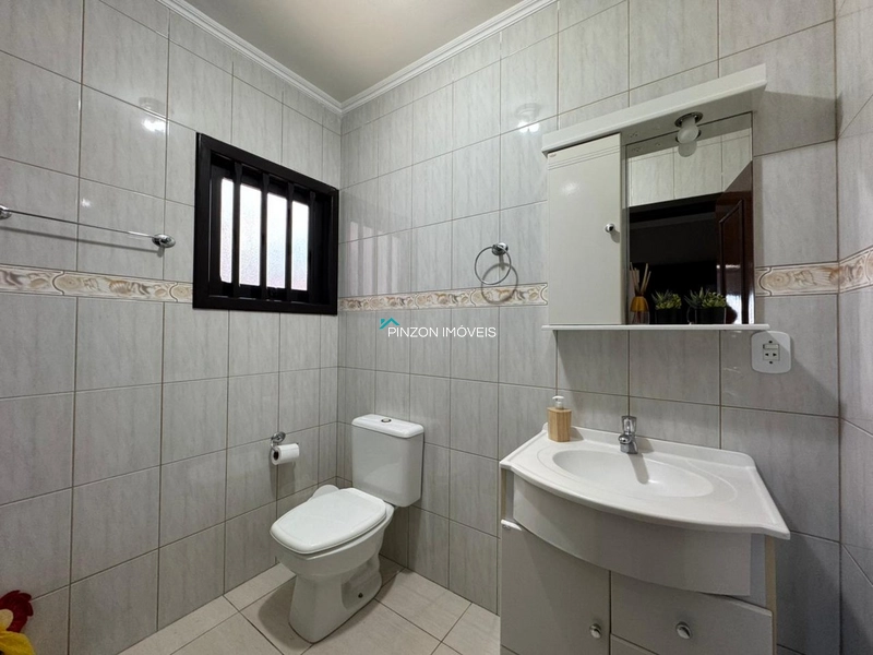 Casa a 350m da praia.: 23ª foto da galeria de imagens do imóvel