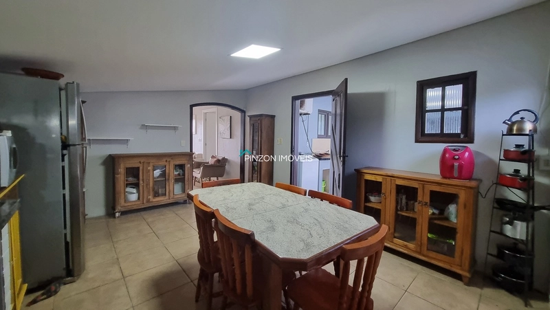 CASA COM PISCINA EM ATLÂNTIDA SUL: 20ª foto da galeria de imagens do imóvel