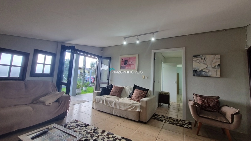 CASA COM PISCINA EM ATLÂNTIDA SUL: 16ª foto da galeria de imagens do imóvel