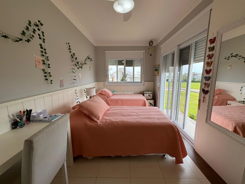 Casa de frente para Lagoa.: 17ª foto da galeria de imagens do imóvel