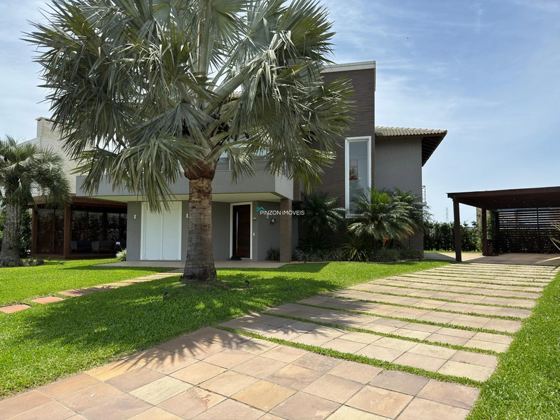 Casa de frente para Lagoa.: 4ª foto da galeria de imagens do imóvel