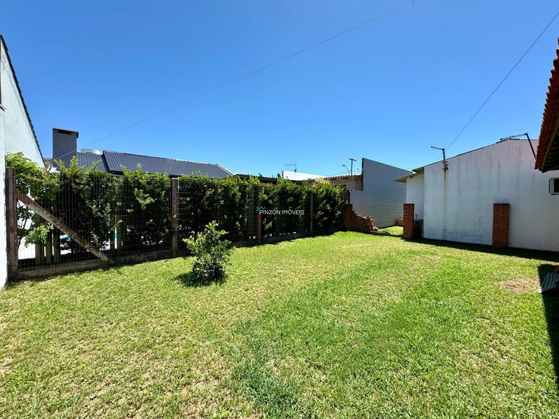 CASA A 350M DA PRAIA: 3ª foto da galeria de imagens do imóvel