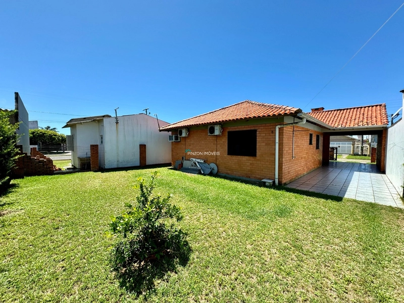 CASA A 350M DA PRAIA: 2ª foto da galeria de imagens do imóvel