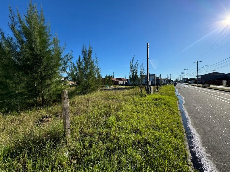 Terreno a 500m da praia.: 7ª foto da galeria de imagens do imóvel