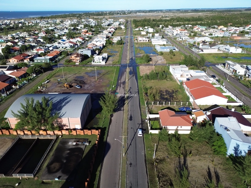 Terreno a 500m da praia.: 3ª foto da galeria de imagens do imóvel